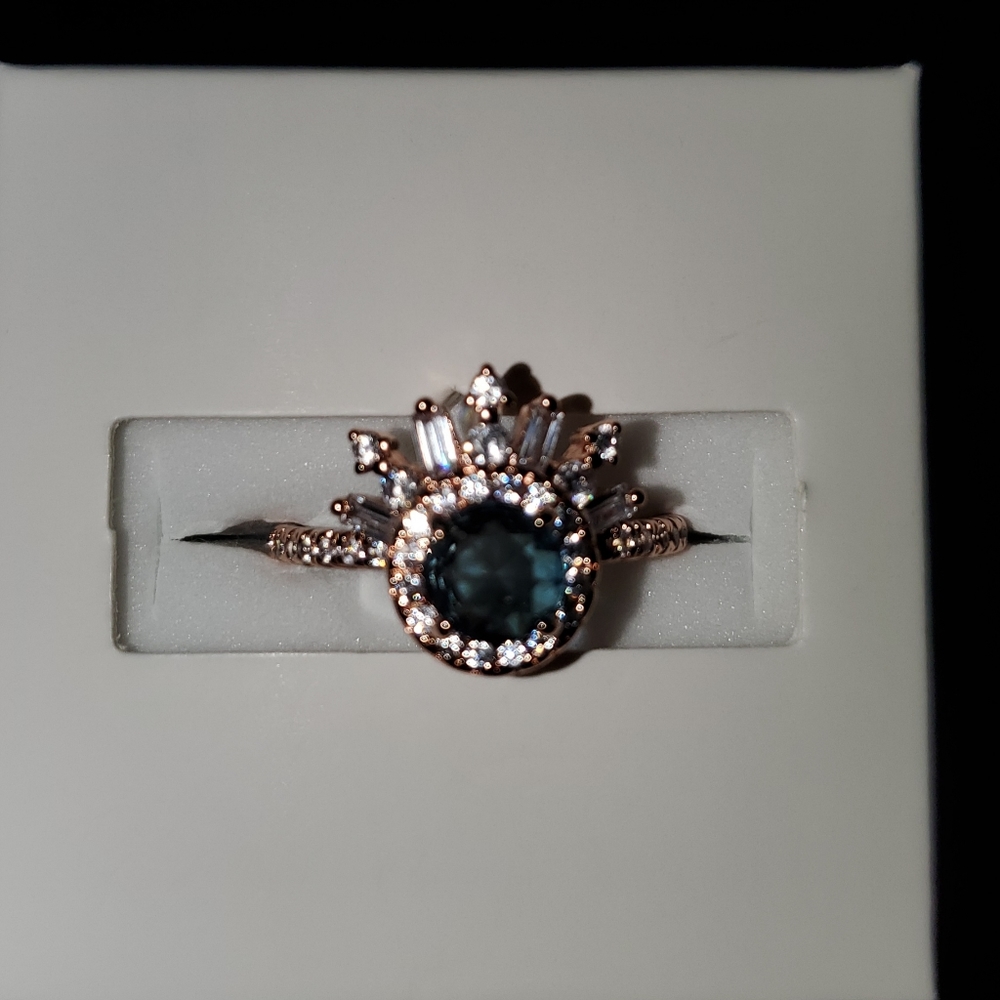 Ladies ring - Picture 6 of 6